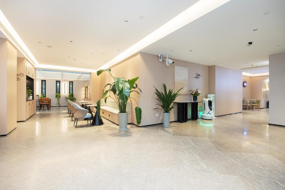 Starway Hotel Ningbo Beilun Intime City Hotel in Zhejiang