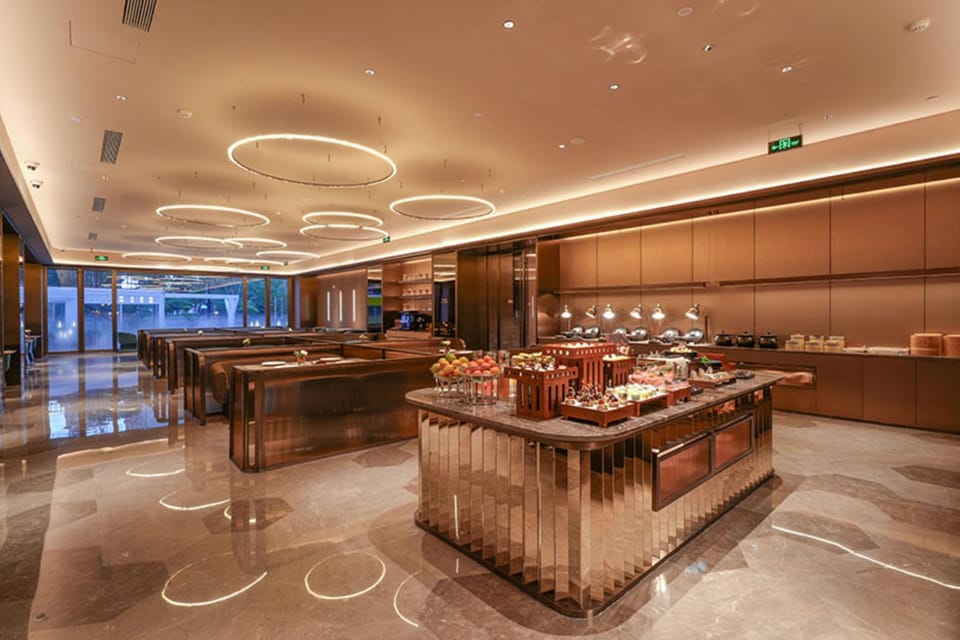 Crystal Orange Hotel Shanghai Minhang East China Normal University Zizhu Park Hotel in Shanghai