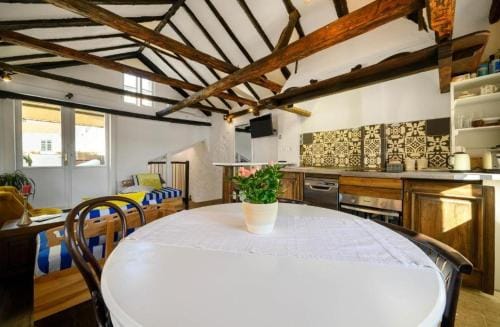 Apartments and rooms by the sea Sibenik - 23721 Hotel in Šibenik