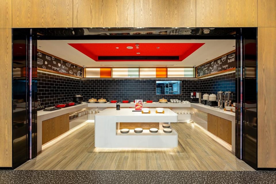 Ibis Haiyan Economic Development Zone Hotel in Zhejiang