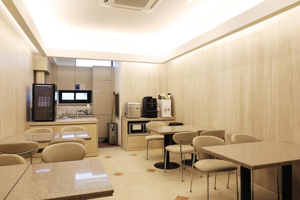 Hound Hotel Incheon Airport Motel in Incheon