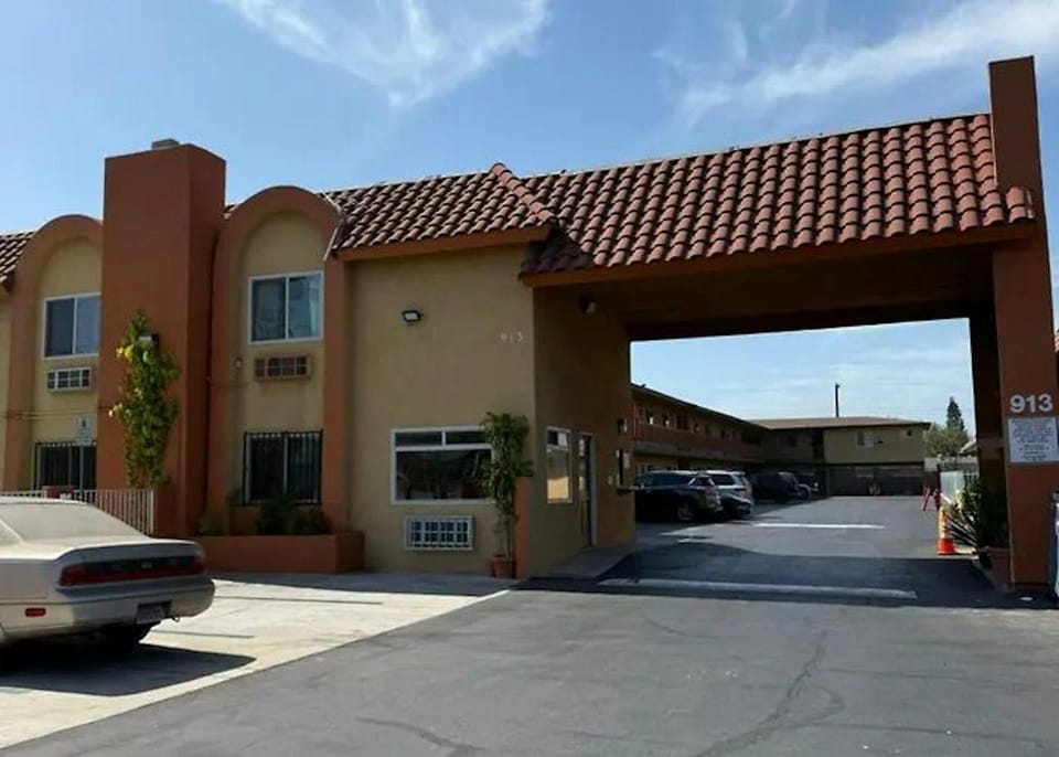 Robinhood Motel Anaheim West Hotel in Buena Park