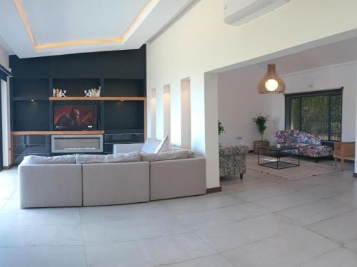 Adamsgarth Guesthouse Hout Bay Hotel in Cape Town