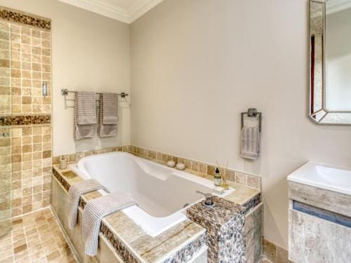 Bonne Chance Luxury Estate Hotel in Stellenbosch