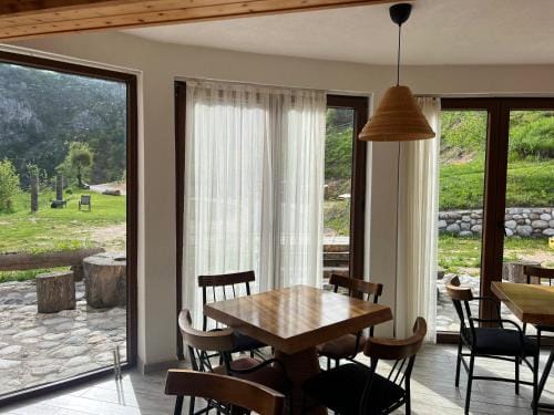 Bujtina Kacaku Hotel in Montenegro