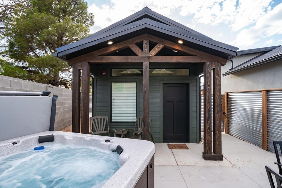 Zion Oasis Rentals Inn in Hurricane