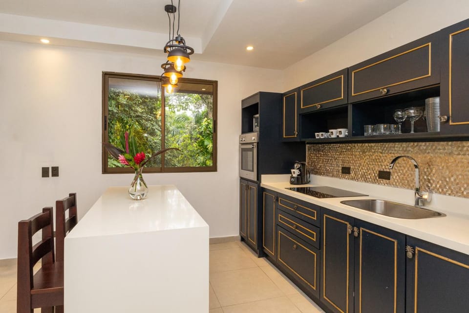 ECOTICA Boutique Hotel and Spa Hotel in Quepos