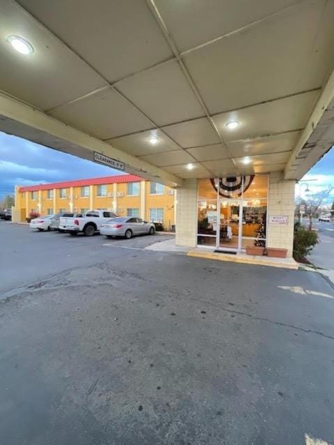 High Desert Inn Hotel in Prineville