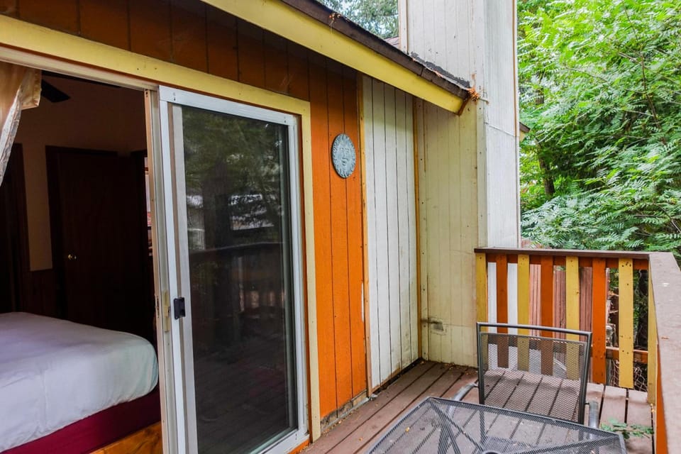 Sleepy Hollow Cabins and Hotel Hotel in Crestline