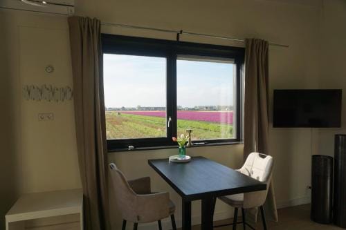 Tulip Lodges Hotel in Noordwijkerhout