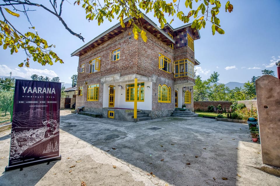 Yaarana Himalayan Nest Hotel in India