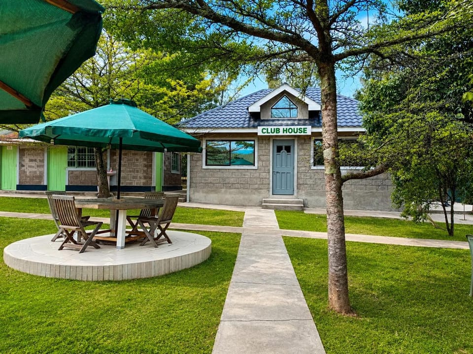 Aberdare Juniper Green Gardens Resort Hotel in Kenya