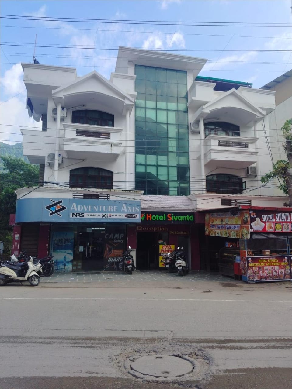 Hotel Shivanta Residency Hotel in Rishikesh