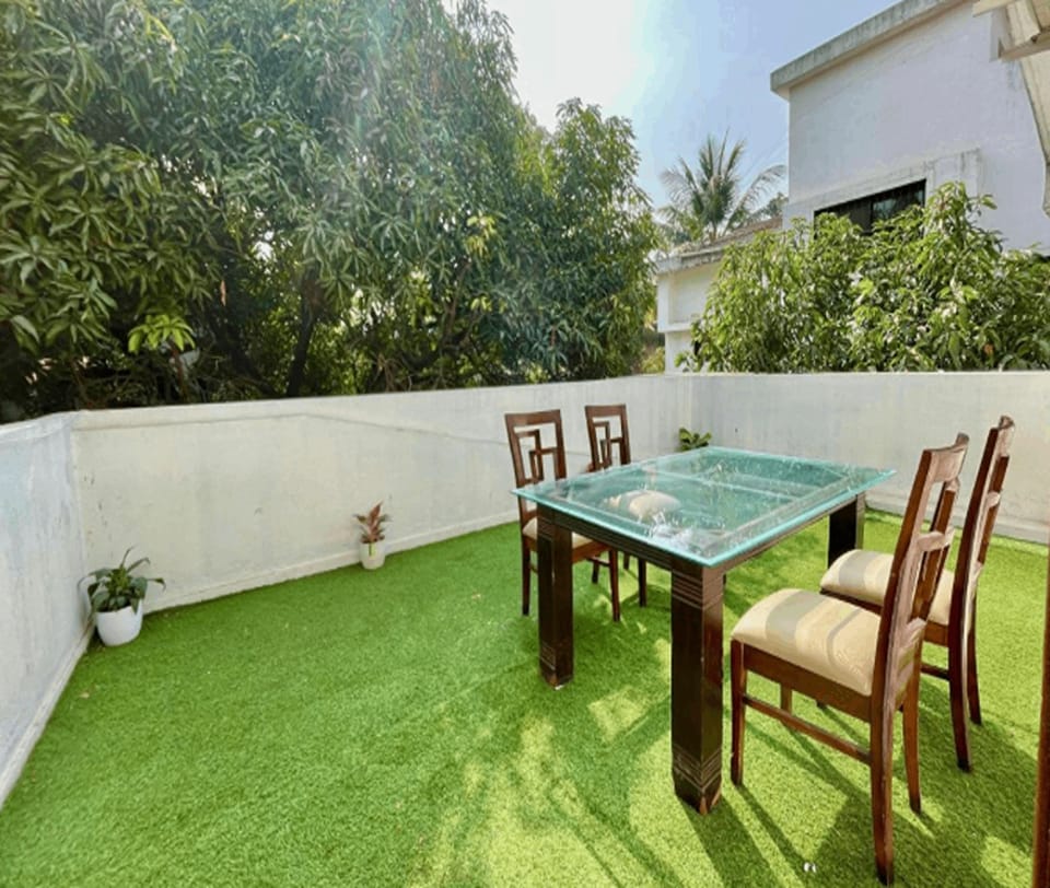 HOSHTEL99 - LUX - Stay, Cowork and Cafe  Hostel in Pune
