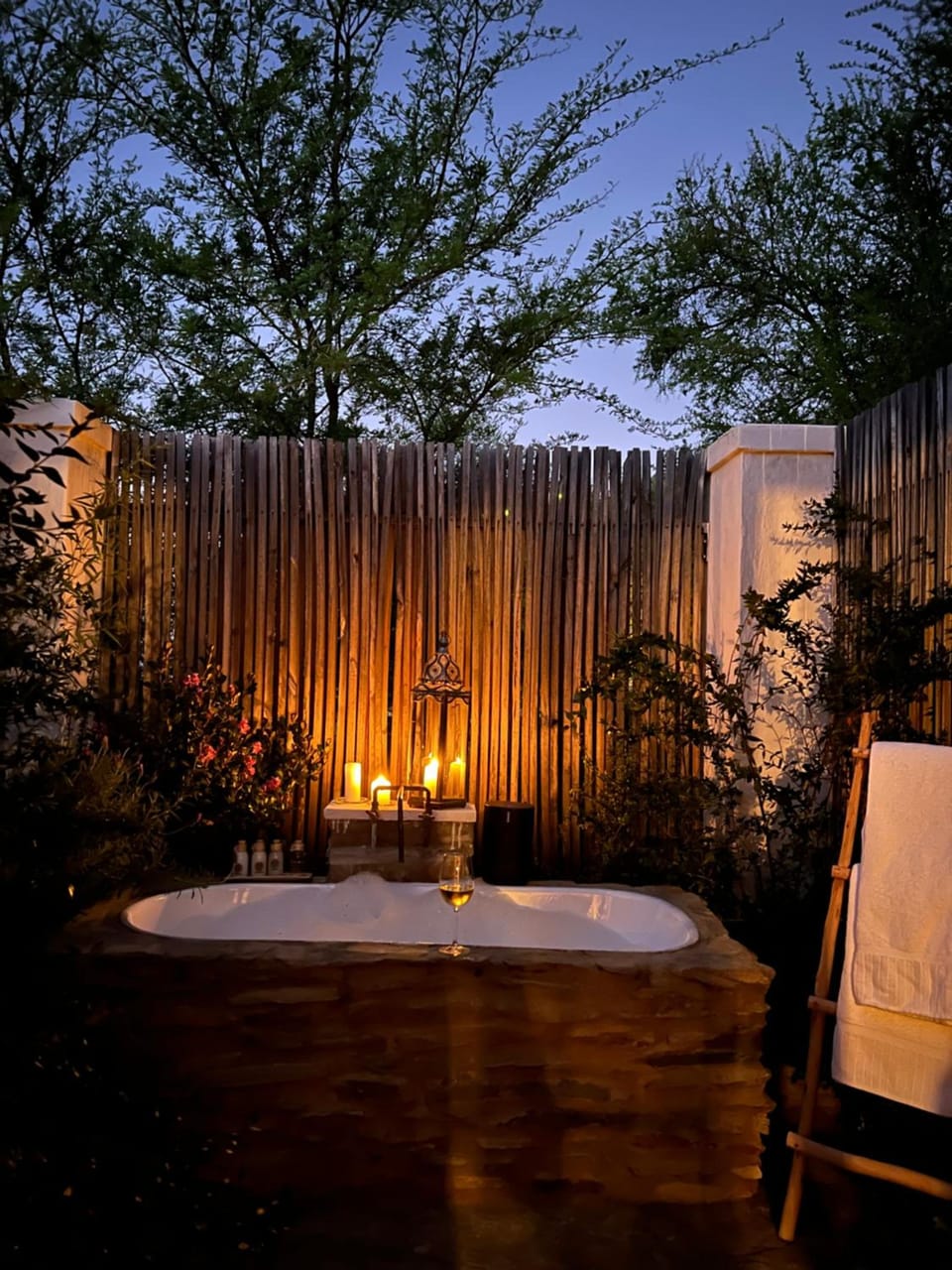 Open air bath