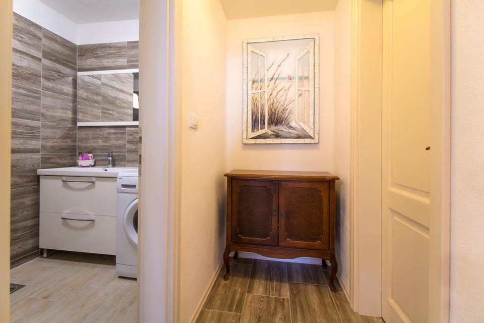 Apartments Rakuljic Hotel in Podstrana