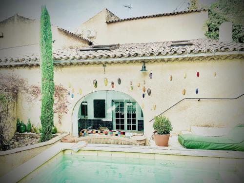CaBaNa 52 La chambre Proche Lourmarin Hotel in La Roque-d'Anthéron