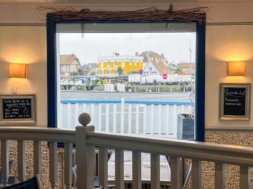 Au Ptit Mousse - Hotel et Restaurant Hotel in Courseulles-sur-Mer
