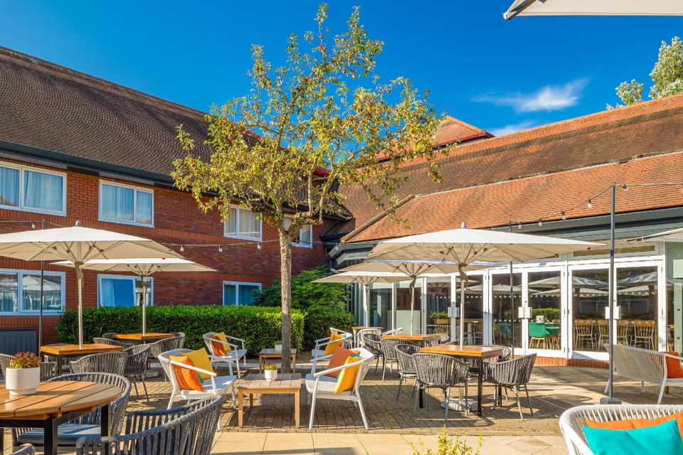 Holiday Inn Aylesbury By IHG Hotel in Aylesbury Vale