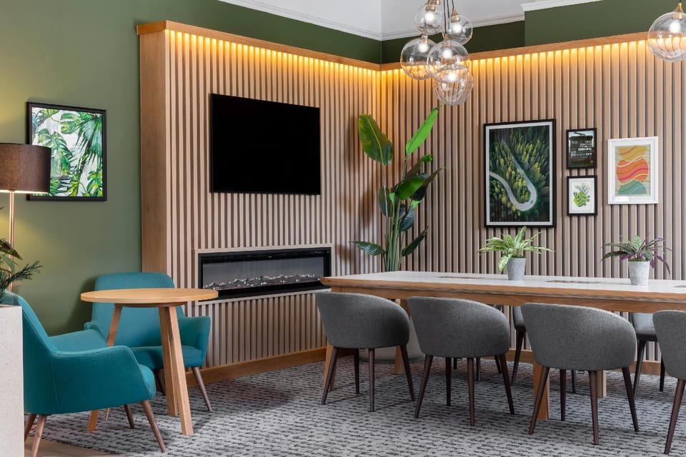 Holiday Inn Farnborough By IHG Hotel in Farnborough