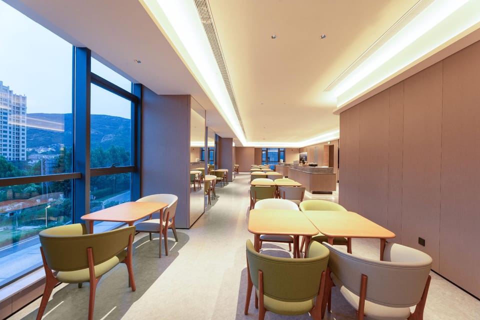 Ji Hotel Lianyungang Cangwu Road Science and Technology Innovation City Hotel in Jiangsu