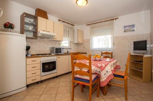 Apartments Jaksa Hotel in Pula
