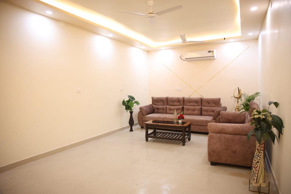 HOTEL KALPANA Hotel in India