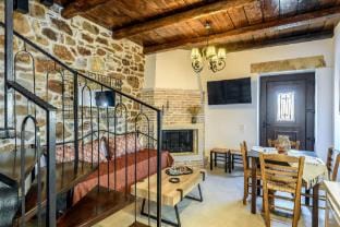 Minos Country Living Alexander maisonete with pool Hotel in Crete