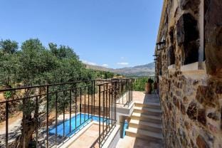 Minos Country Living Christina Suite Hotel in Crete