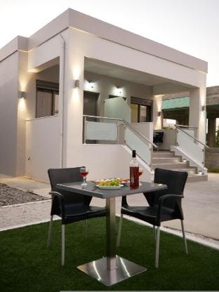 Erotokritos Studio 4 Hotel in Agia Marina