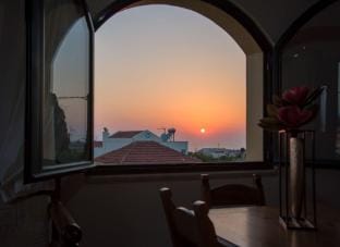 Skandalis - Athina apartment with sea view Hotel in Crete
