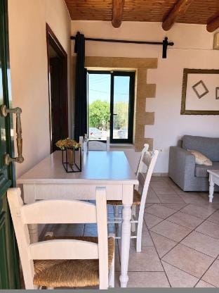 Skandalis - Klio apartment with sea & pool view Hotel in Crete