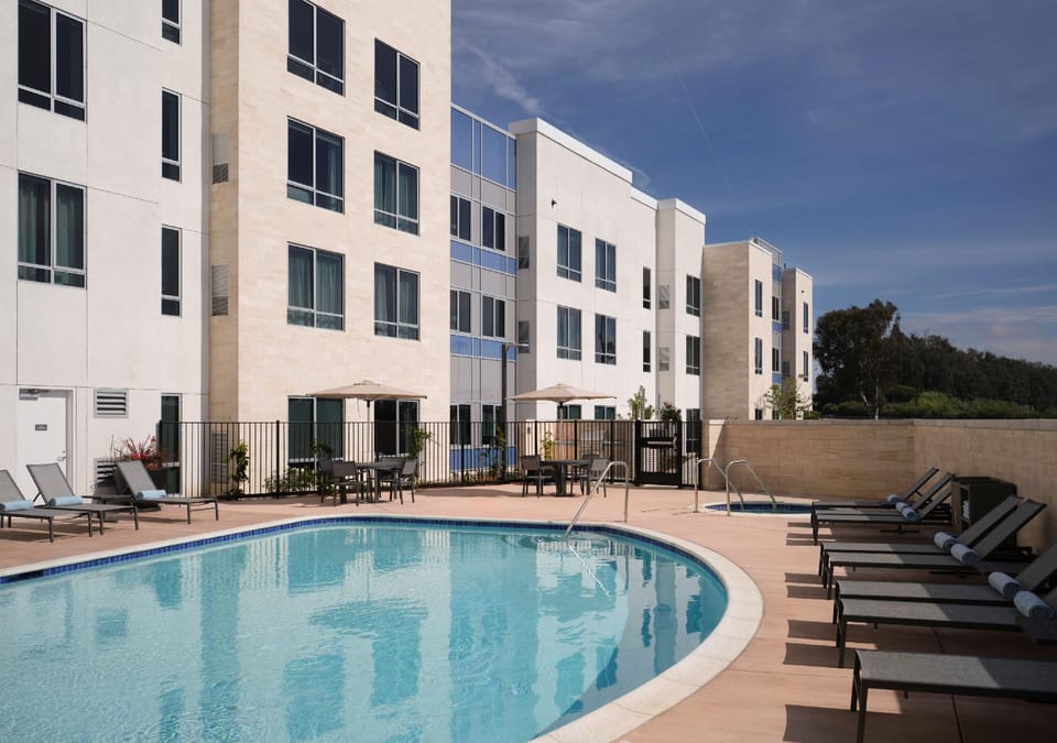 Residence Inn by Marriott Ventura Beach Hotel in Ventura