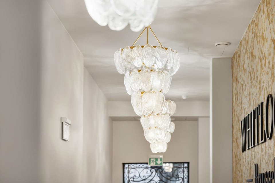Whitlock16 - Luxe Aparthotel - Brussels Hotel in Brussels