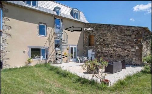 Le Puy De Dome Hotel in Auvergne-Rhône-Alpes
