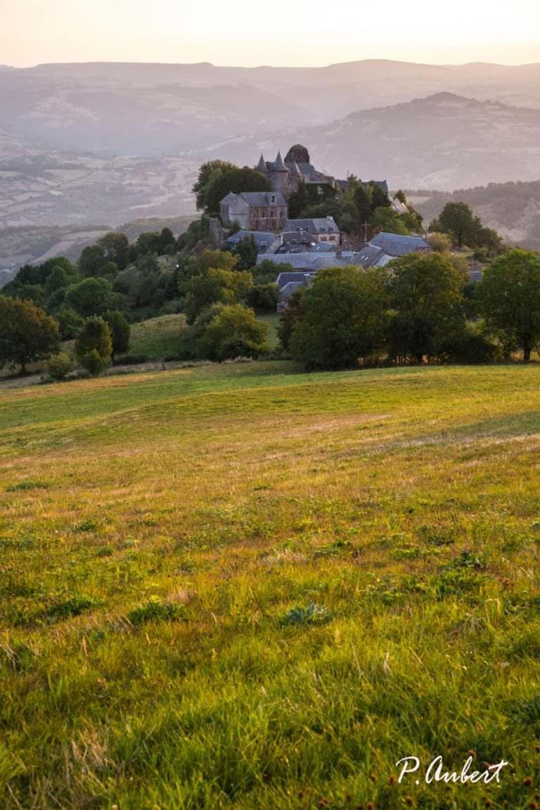 Le Relais de Lassouts Hotel in Auvergne-Rhône-Alpes