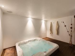 Residence near the sea in Loano 4200 Hotel in Loano