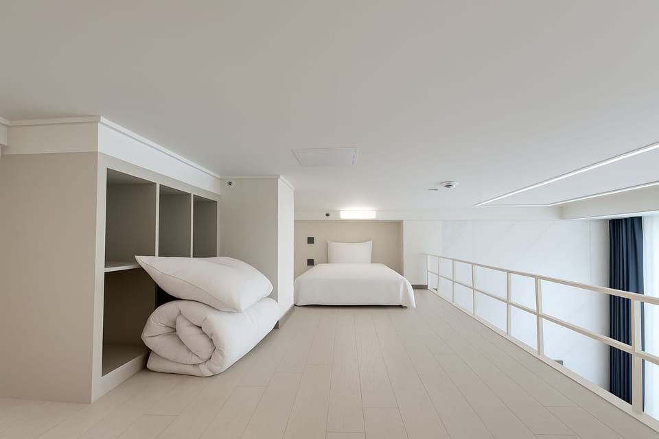 Guestroom