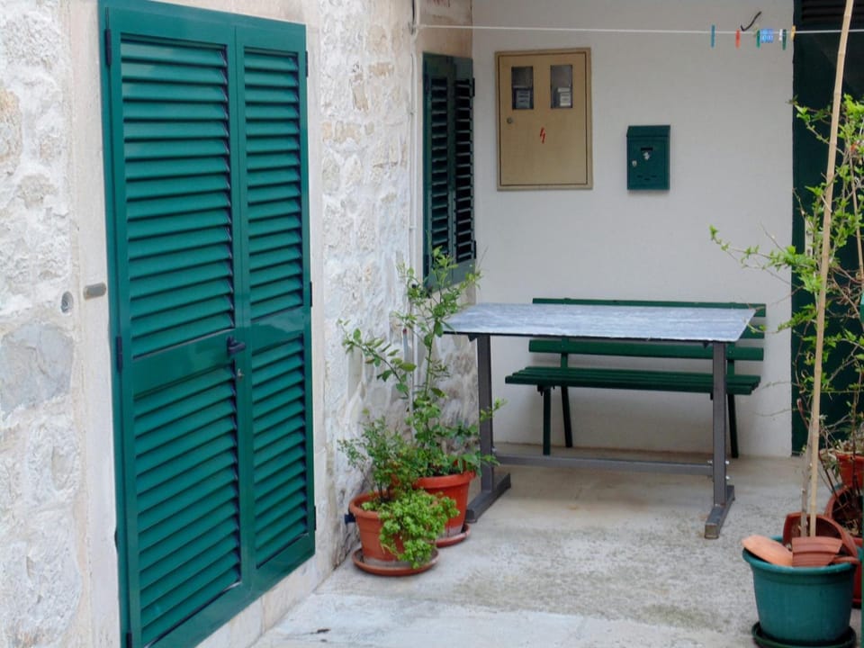 Guest House Petricevic Hotel in Split