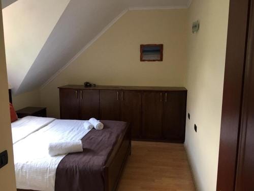 Vila Dini Hotel in Montenegro