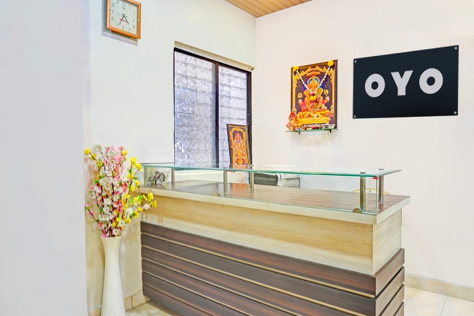 Hotel O Green Park Lodgeing Hotel in Pune
