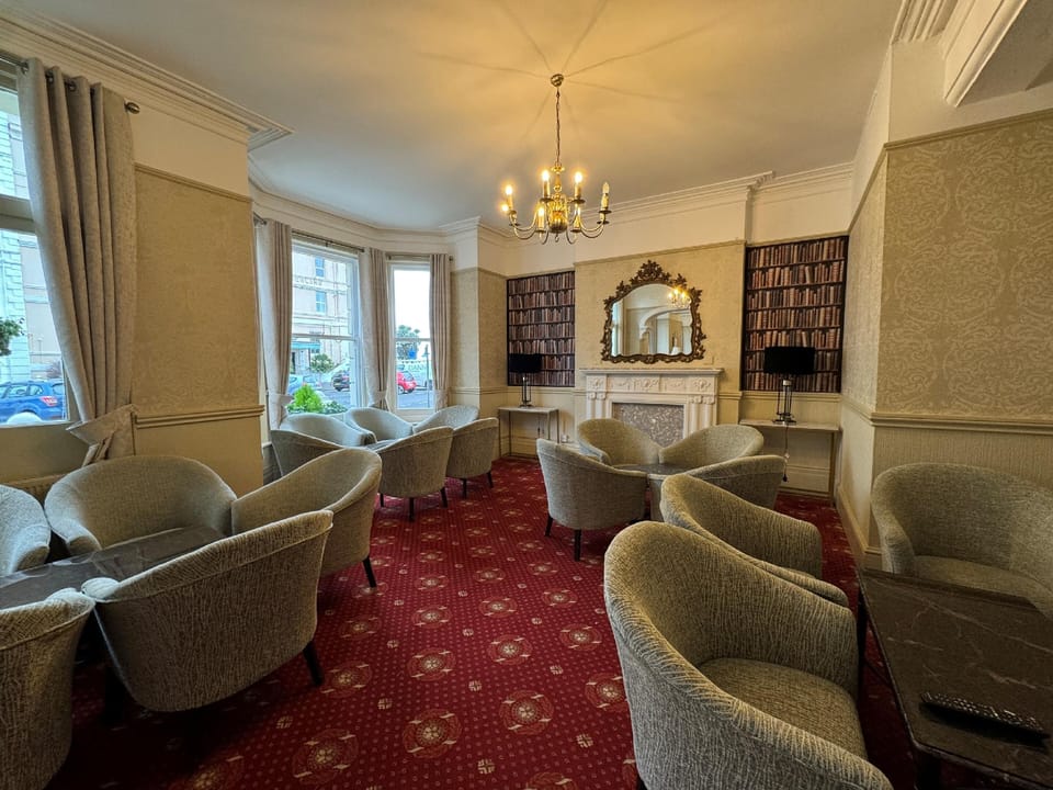 Haddon Hall Hotel Hotel in Eastbourne