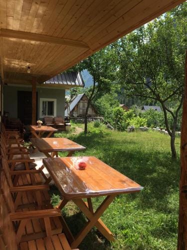 Bujtina Sherifaj Inn in Montenegro
