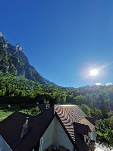 Bujtina Sherifaj Inn in Montenegro