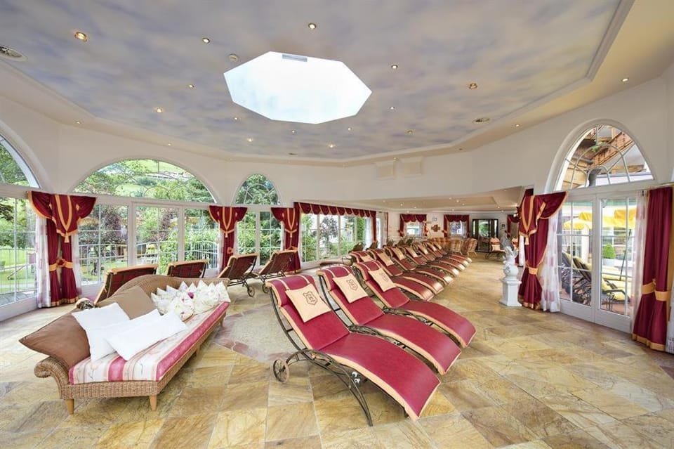 Landgut Zapfenhof Hotel in Zell am Ziller