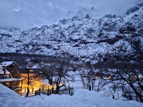 Guesthouse Mehmeti Hotel in Montenegro