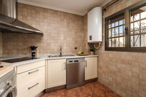 Nordik Rooms Village - Torremolinos "Undredal" Hostel in Torremolinos