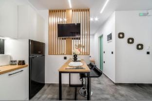 Nicol's Studio in Ground Floor Hotel in Heraklion
