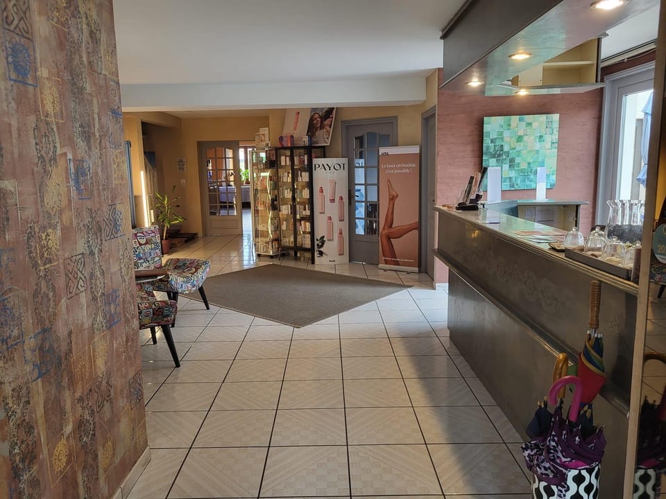 Maison Legate "Hotel Le Baudiere & Spa" Hotel in Auvergne-Rhône-Alpes