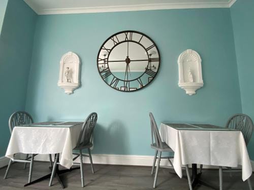 Lee & Chris's Belvedere - Adults Only Hotel in Blackpool
